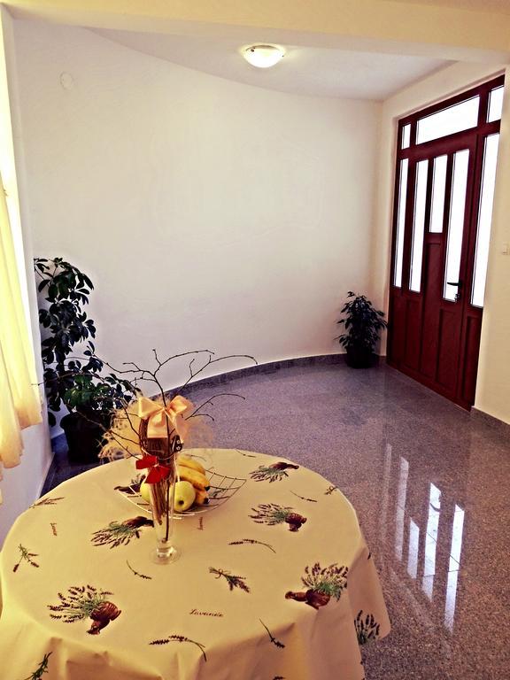 Simic Apartment *