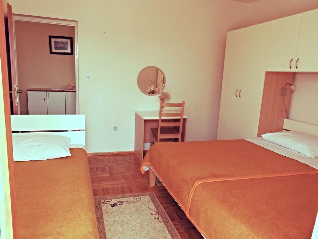 Apartment Simic Starigrad Paklenica