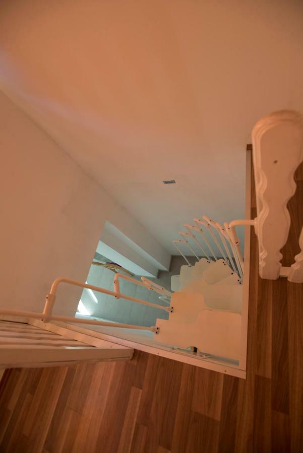 Simic Apartment