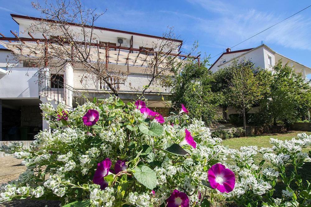 Apartment Simic Starigrad Paklenica